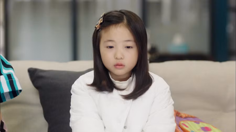 “Chuyện người lớn, trẻ con không hiểu đâu” - câu nói sai lầm của bố mẹ khi dạy con