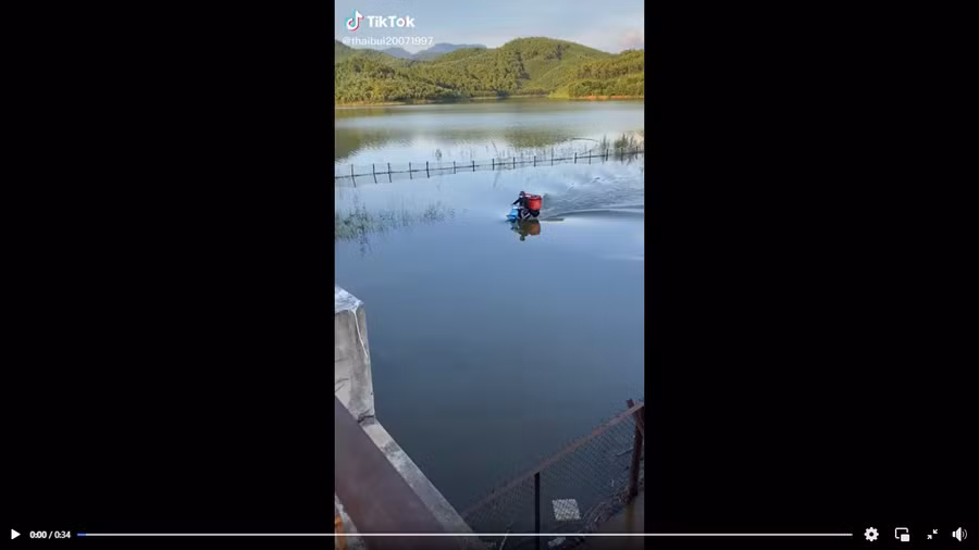 Clip: Shipper "dở khóc dở cười" vì trót tin chị Google Map