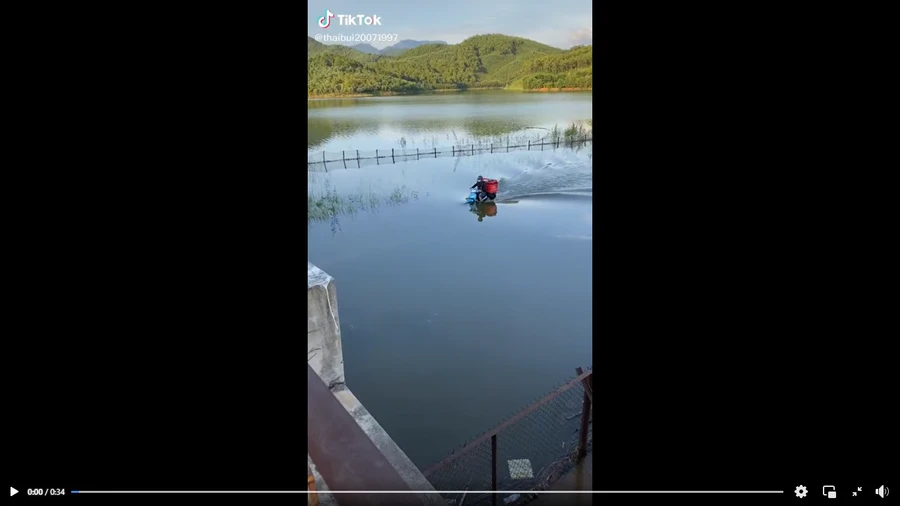 Clip: Shipper "dở khóc dở cười" vì trót tin chị Google Map