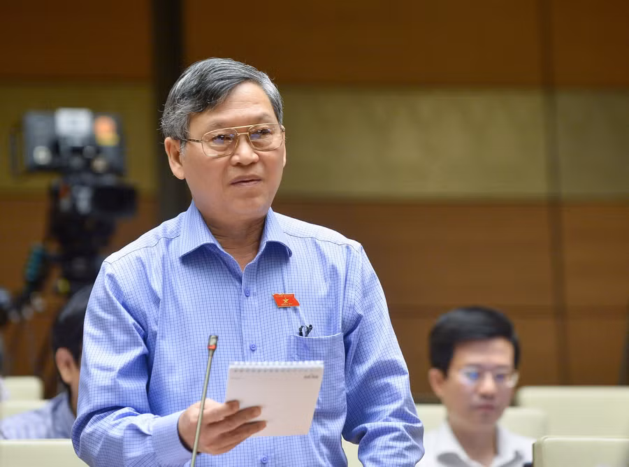 Đại biểu Tô Văn Tám - Đoàn ĐBQH tỉnh Kon Tum