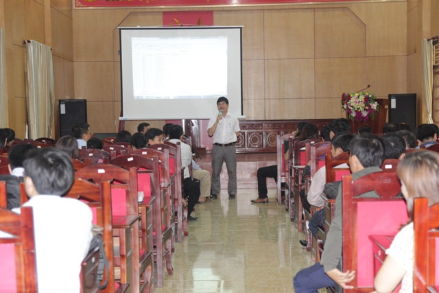 Sở GD&ĐT Nghệ An tập huấn thu nhận hồ sơ và sử dụng phần mềm quản lý thi THPT quốc gia 2018 Sở GD&ĐT Nghệ An tập huấn thu nhận hồ sơ và sử dụng phần mềm quản lý thi THPT quốc gia 2018