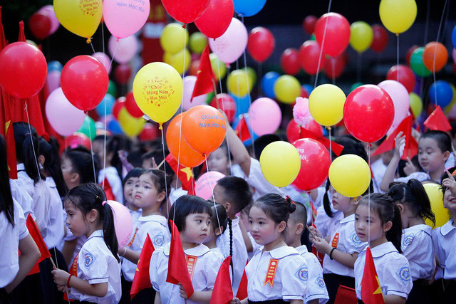 Niềm vui ngày khai trường