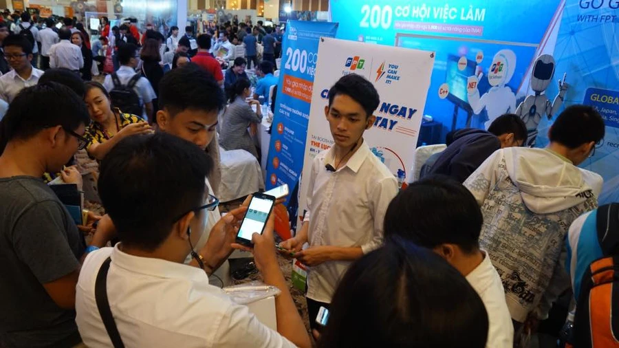 Tech Expo 2017: Các ứng viên năm nay được đánh giá là chủ động tìm hiểu và tham gia ứng tuyển hơn mọi năm