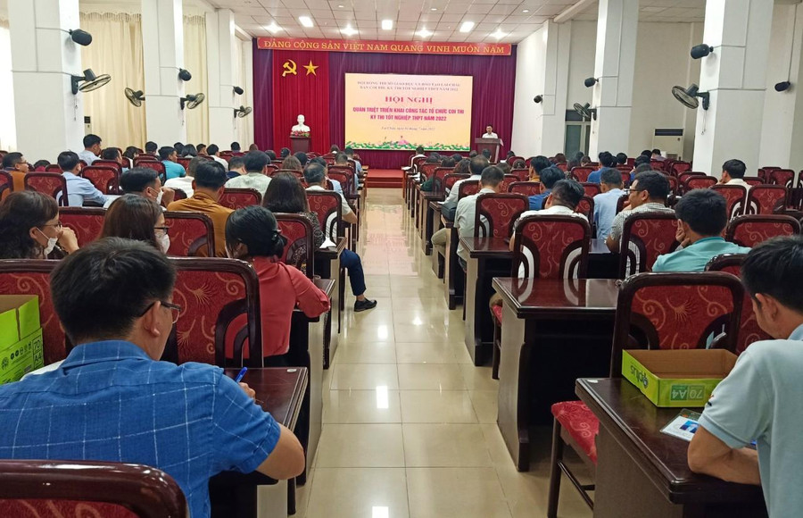 Toàn cảnh Hội nghị. Toàn cảnh Hội nghị.