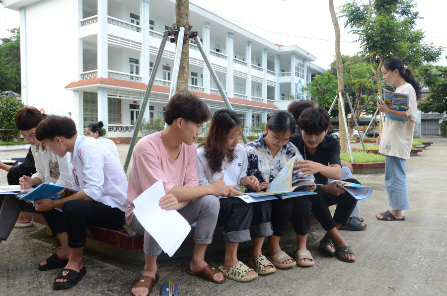 Đa số thí sinh Lai Châu chọn bài thi tổ hợp KHXH.