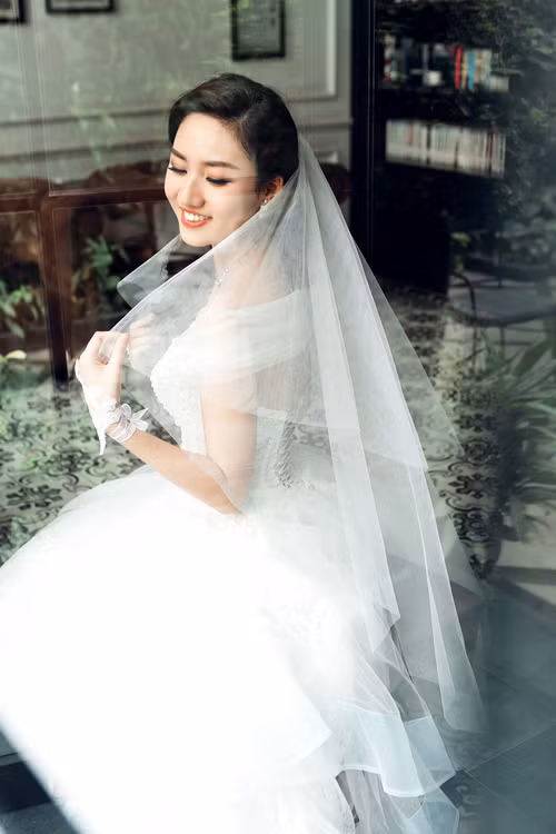 Á hậu Ngô Trà My đẹp rạng ngời trong ảnh cưới ảnh 8