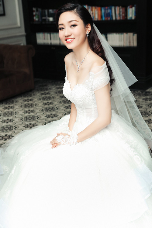 Á hậu Ngô Trà My đẹp rạng ngời trong ảnh cưới ảnh 7 Á hậu Ngô Trà My đẹp rạng ngời trong ảnh cưới ảnh 7