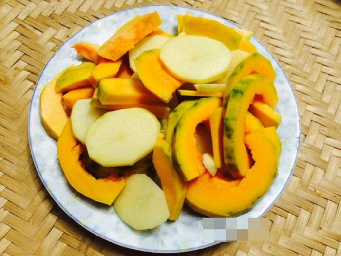 Súp kem bí đỏ thơm ngậy cho bữa sáng đầu tuần sup kem bi do thom ngay cho bua sang dau tuan 11