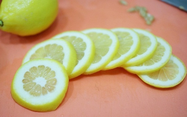 Cach nhan biet son co chi va tri moi tham hieu qua