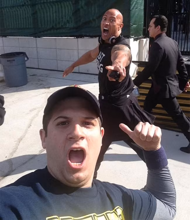 hai huoc bi nguoi noi tieng pha dam khi dang "tu suong" hinh anh 14