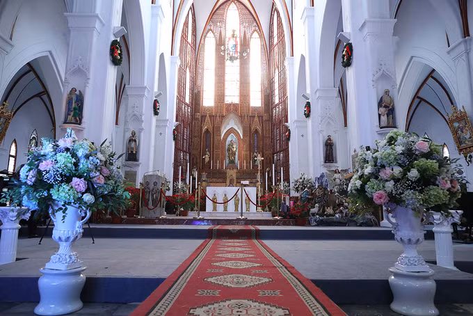 Nhà thờ Lớn Hà Nội trước Giáng sinh