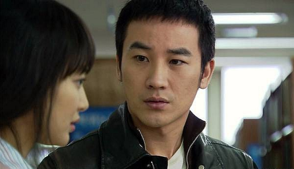 Lấy chồng nghèo được 3 hôm, dâu mới sững sờ phát hiện hóa ra chồng là “rich kid” - Ảnh 2.