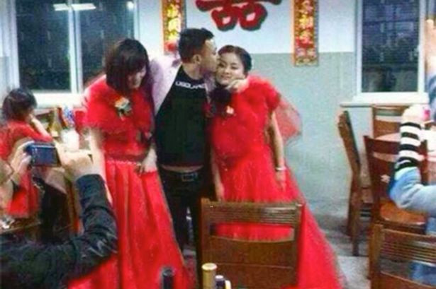 Thành phố kì lạ nơi các chàng trái thoải mái “bắt cá nhiều tay“ ảnh 2 Thành phố kì lạ nơi các chàng trái thoải mái “bắt cá nhiều tay“ ảnh 2