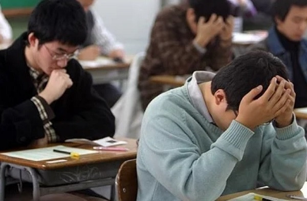 Hiện thực khắc nghiệt của cuộc sống học đường ở Hàn Quốc - 2