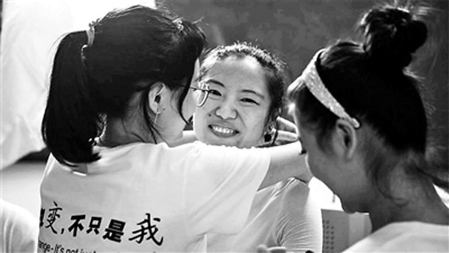 Cô gái mù và hành trình kì diệu trở thành thợ trang điểm