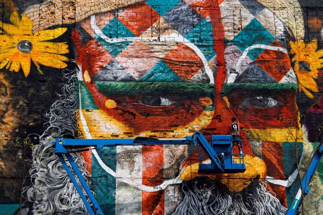 Nghệ sĩ lập kỷ lục vẽ tranh tường ăn mừng thế vận hội Olympic ảnh 7