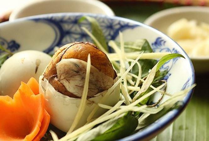 an theo cach nay, trung vit lon thanh &#39;thuoc doc&#39; - 1