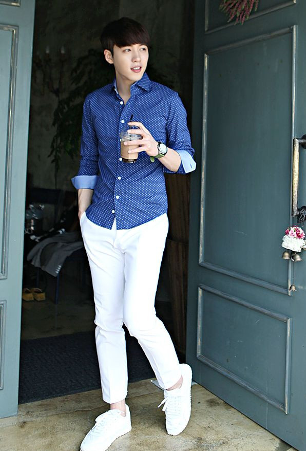 Những trang phục đẹp nhất cho chàng công sở ngày đầu hè ảnh 5 Những trang phục đẹp nhất cho chàng công sở ngày đầu hè