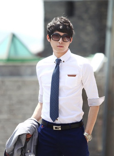 Những trang phục đẹp nhất cho chàng công sở ngày đầu hè ảnh 10 Những trang phục đẹp nhất cho chàng công sở ngày đầu hè