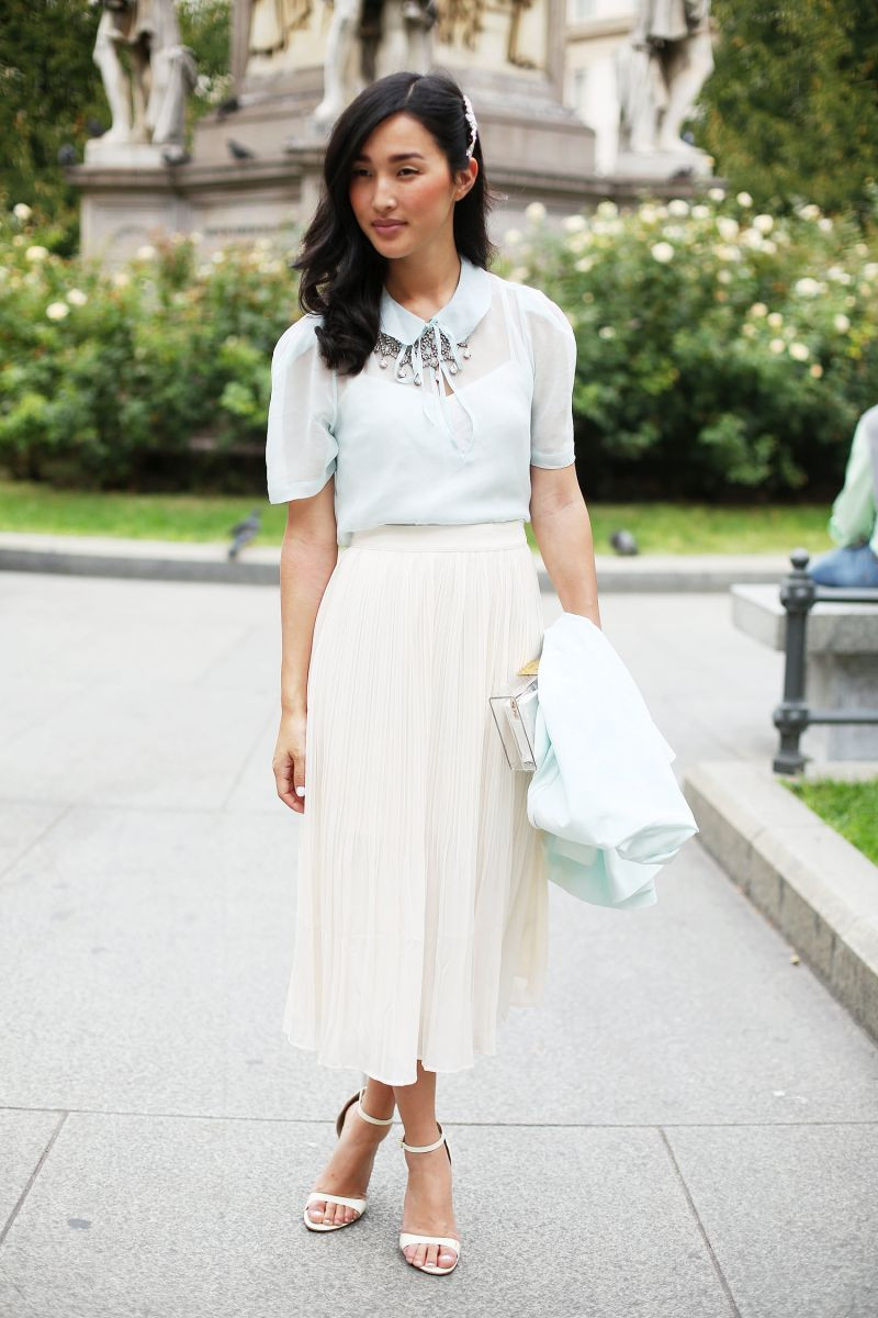 Mặc đẹp với áo sơ mi voan mát nhẹ, thanh lịch đón hè 2016 ảnh 18 Mặc đẹp với áo sơ mi voan mát nhẹ, thanh lịch đón hè 2016