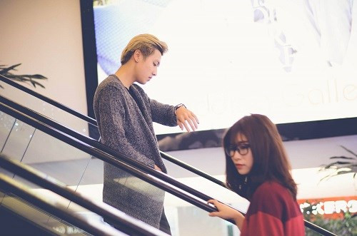 Hot boy cũng tiết lộ về người yêu lý tưởng của mình, là những cô gái tâm lý và đặc biệt biết nấu nướng