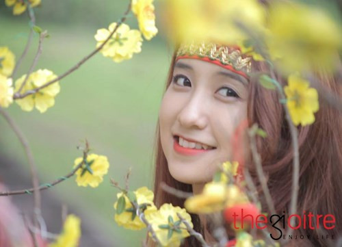 Cô nàng rất hợp khi hóa thân thành các sơn nữ vùng cao. Cô nàng rất hợp khi hóa thân thành các sơn nữ vùng cao.