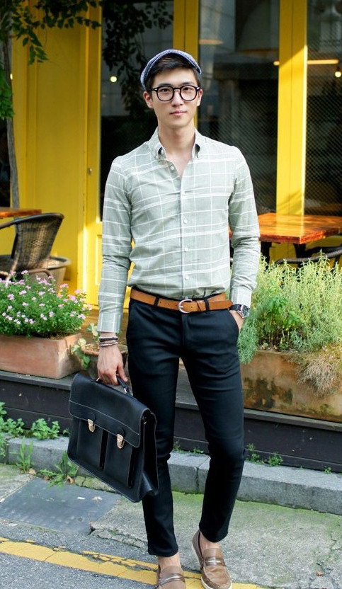 Những trang phục đẹp nhất cho chàng công sở ngày đầu hè ảnh 15 Những trang phục đẹp nhất cho chàng công sở ngày đầu hè