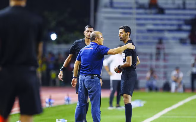 Xử lý khủng hoảng kiểu Park Hang-seo