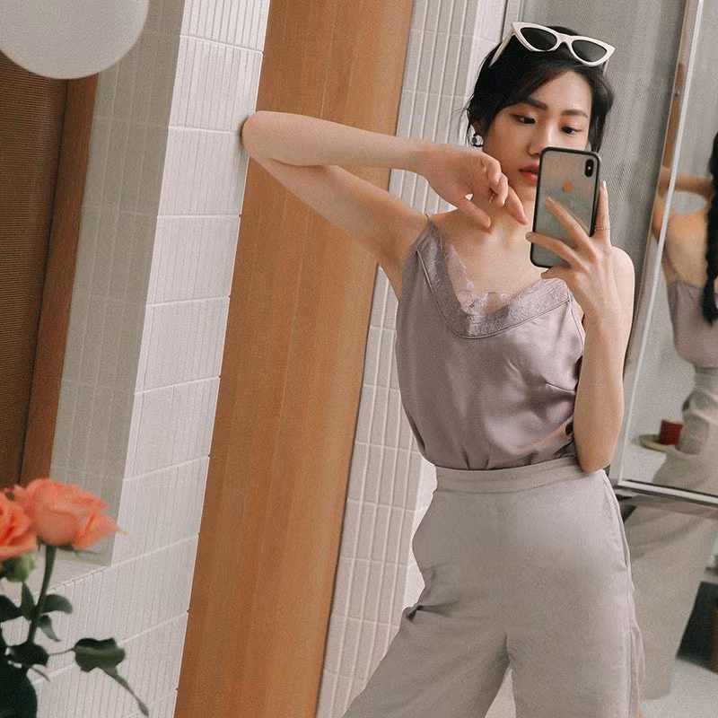 Mùa hè ưu tiên trang phục từ 3 loại vải mát lịm này ảnh 8