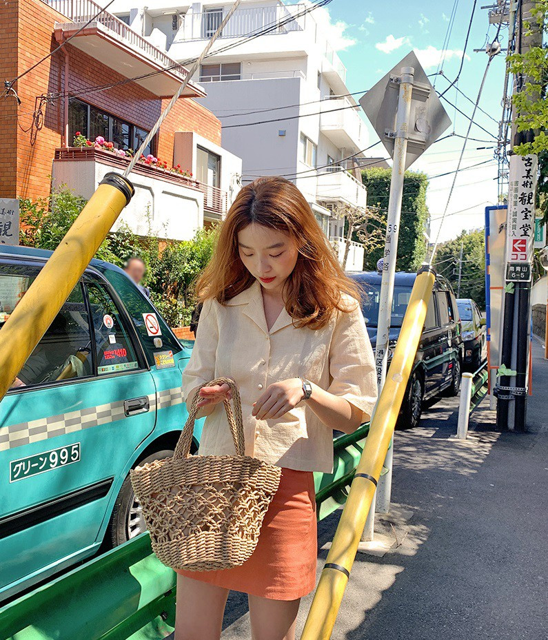 Mùa hè ưu tiên trang phục từ 3 loại vải mát lịm này ảnh 2 Mùa hè ưu tiên trang phục từ 3 loại vải mát lịm này ảnh 2