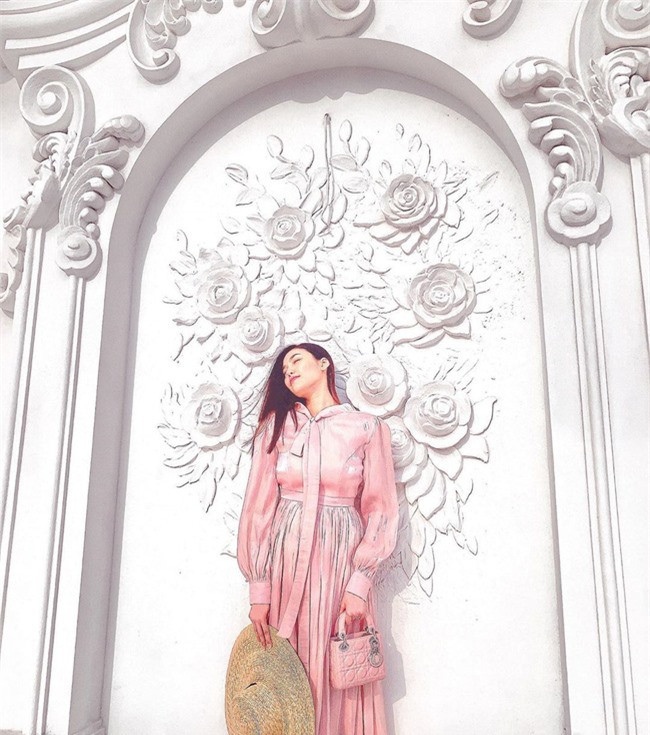 Nhận không ra bà bầu Lan Khuê trong hình ảnh đẹp như "nàng thơ" dù đã gần đến ngày sinh nở - Ảnh 3. Nhận không ra bà bầu Lan Khuê trong hình ảnh đẹp như "nàng thơ" dù đã gần đến ngày sinh nở - Ảnh 3.