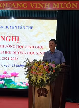 Ông Thân Minh Sâm - Phó Chủ tịch UBND huyện Yên Thế phát biểu tại Hội nghị.