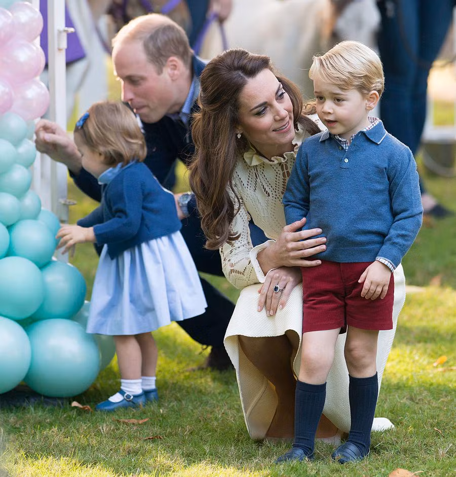 cai om nhe: "vu khi" loi hai giup cong nuong kate xu tri con an va nin khoc tuc thi - 20