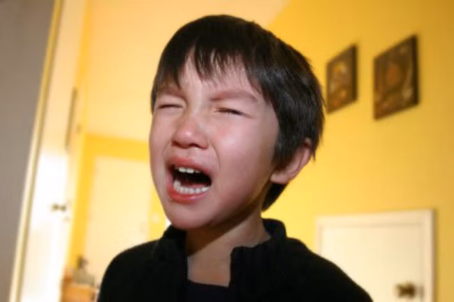 Thấy con có những hành vi ứng xử bất thường này cha mẹ tuyệt đối đừng bỏ qua mà hãy uốn nắn, sửa chữa ngay-8