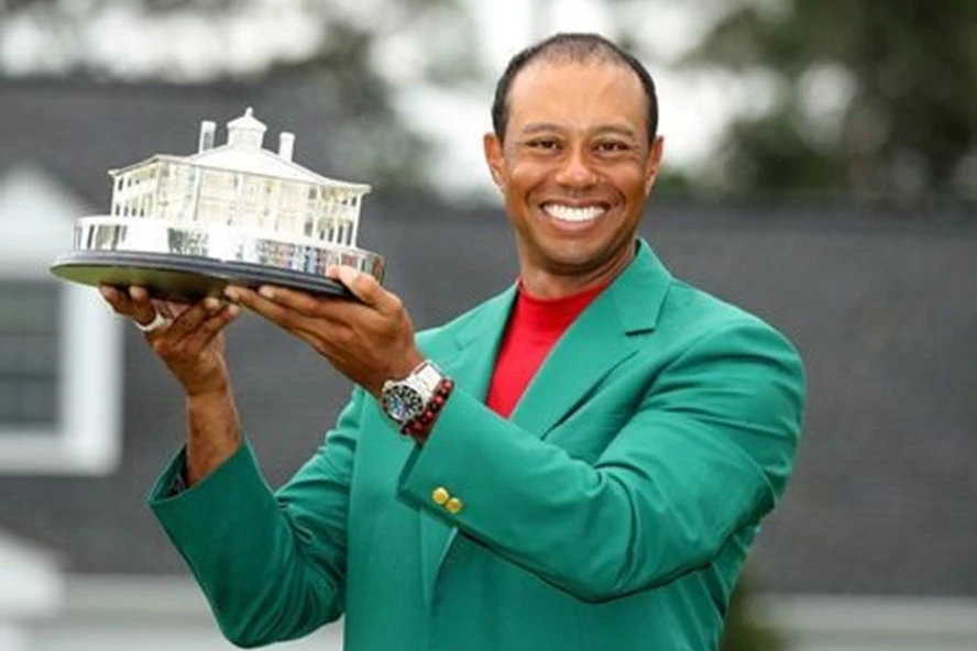 Tiger Woods sắp phải hầu tòa sau vụ kiện liên quan đến tai nạn chết người