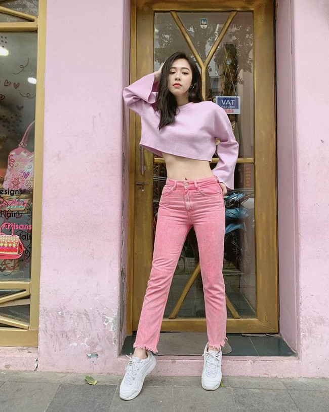 Cuộc lột xác ngoạn mục từ 83kg thành hot girl của cô gái từng ra sân bay tặng hoa cho Tổng thống Trump - Ảnh 13. Cuộc lột xác ngoạn mục từ 83kg thành hot girl của cô gái từng ra sân bay tặng hoa cho Tổng thống Trump - Ảnh 13.