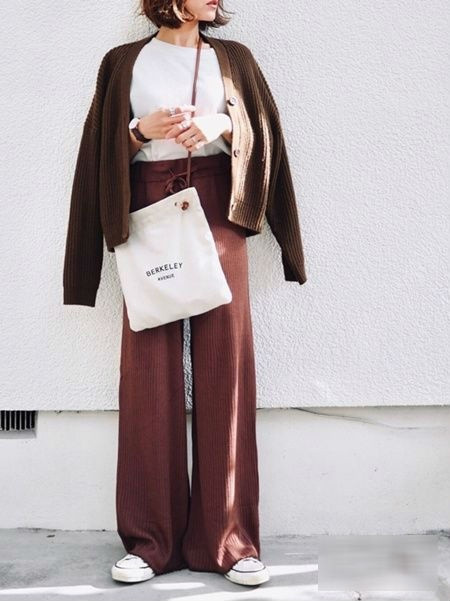 4-knitted-wide-leg-pants-133944963