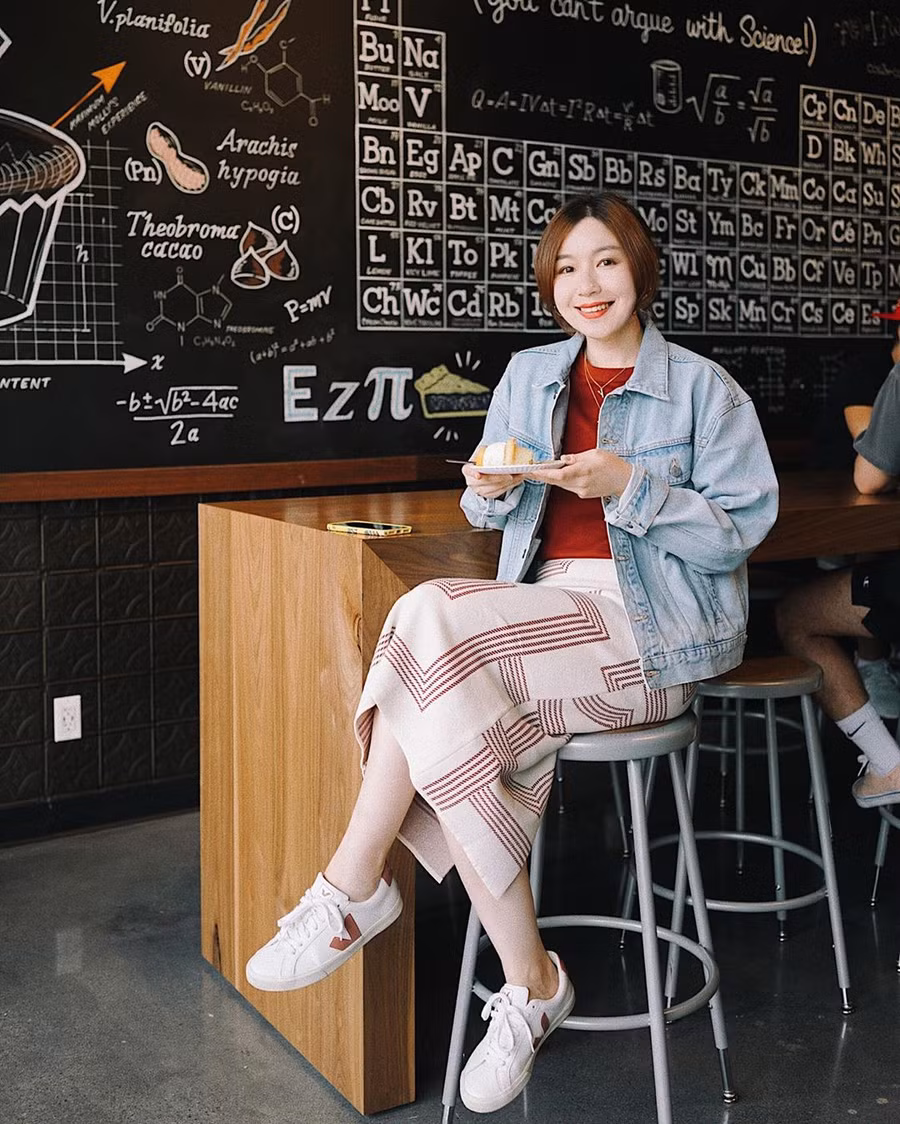 Áo khoác denim diện theo cách “điệu đời” ảnh 9