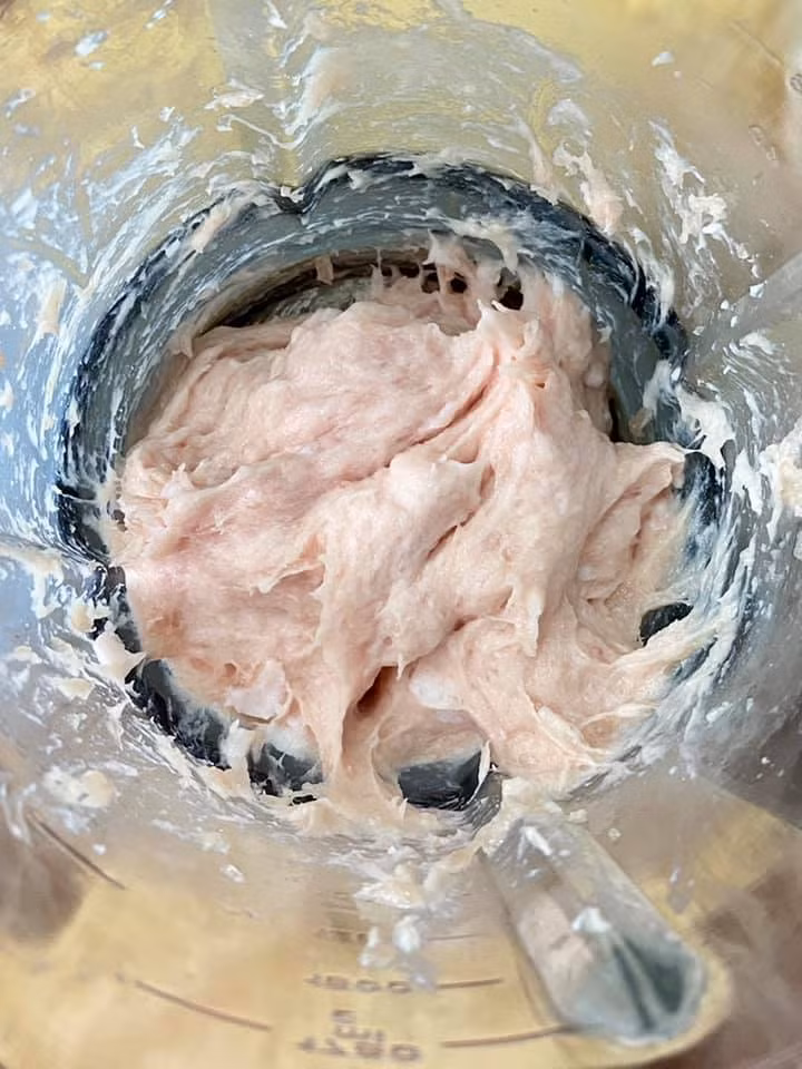 Xay thịt tối đa tầm 5 phút.