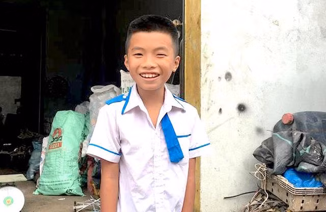 Nghệ An: Cậu học trò lớp 5 dũng cảm cứu em nhỏ đuối nước