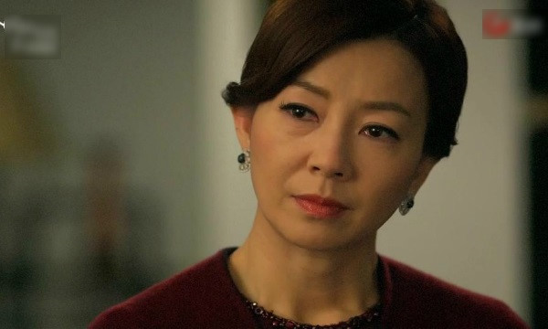 Bi me chong duoi vi sinh con gai, 15 nam sau toi mim cuoi sung suong