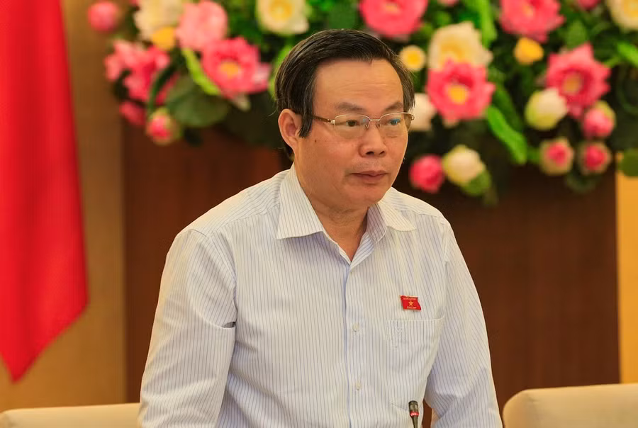 Lái xe uống rượu, bia phải bắt đi nhặt rác, nạo vét sông Tô Lịch