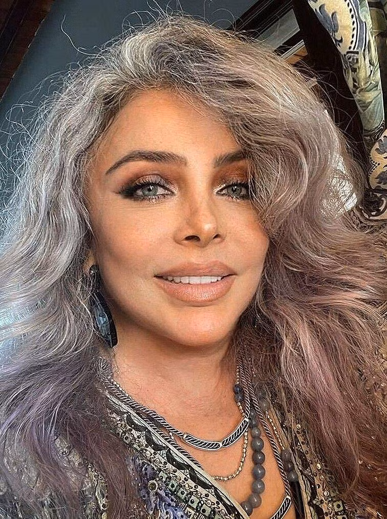 Verónica Castro hiện tại vẫn sang trọng, quý phái.