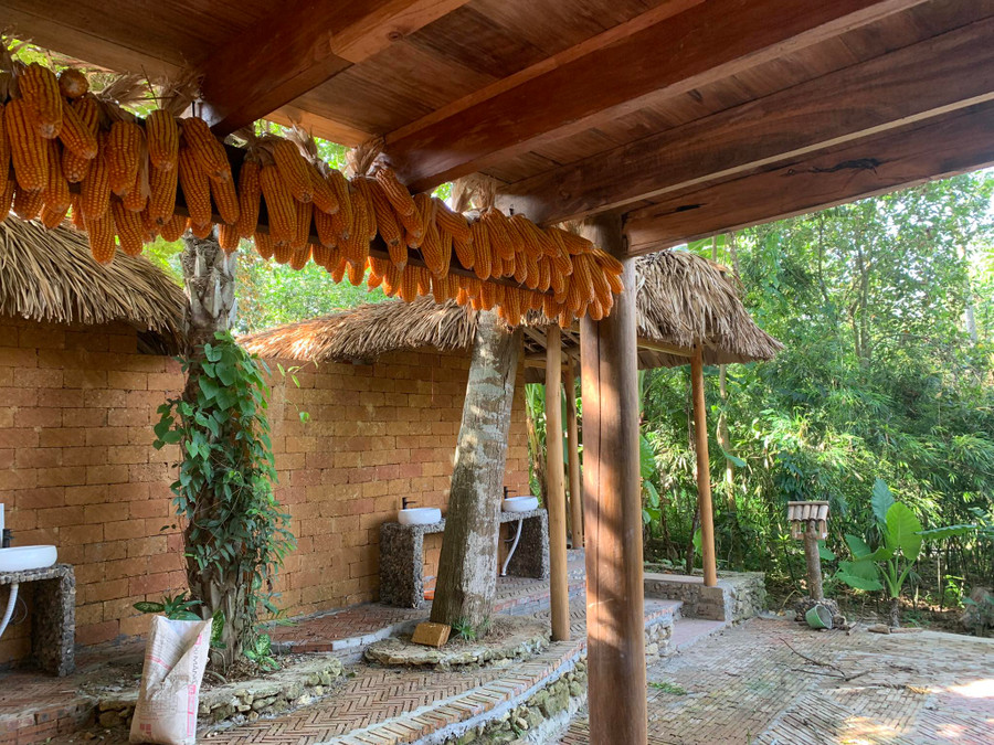 Một góc Farmstay thể hiện nét văn hóa đặc sắc của đồng bào người dân tộc Sán Chay tại xã Yên Ninh, huyện Phú Lương, tỉnh Thái Nguyên. Một góc Farmstay thể hiện nét văn hóa đặc sắc của đồng bào người dân tộc Sán Chay tại xã Yên Ninh, huyện Phú Lương, tỉnh Thái Nguyên.