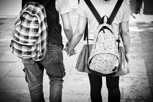 Gia đình - 11 cách xử lý thông minh của cha mẹ khi con có người yêu sớm (Hình 2).