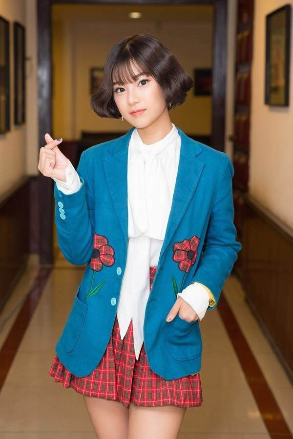 Top 10 bộ cánh thảm họa tuần qua: Hương Giang, Lý Nhã Kỳ được gọi tên ảnh 4 top 10 bo canh tham hoa tuan qua: huong giang cung ly nha ky "lot ho" phong cach - 4