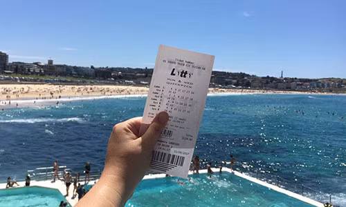 Loại hình xổ số tự chọn Lotto được phát hành tại Australia. Loại hình xổ số tự chọn Lotto được phát hành tại Australia.