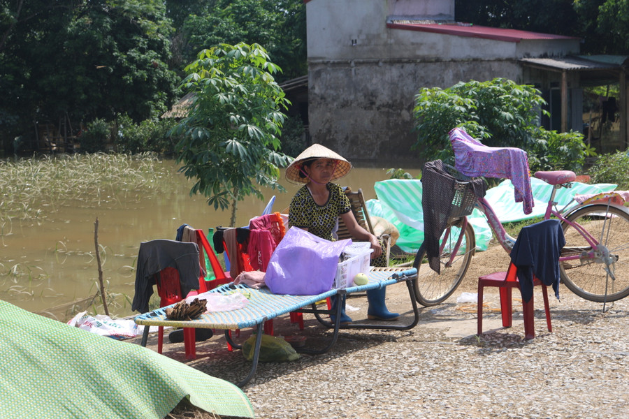 Người dân Thạch Định thất thần sau trận lũ, lụt