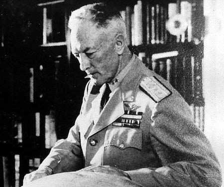 Trái Đất rỗng: Căn cứ bí mật của người ngoài hành tinh ảnh 3 Đô đốc Richard E. Byrd