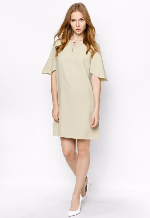 Những kiểu đầm thời trang cực kỳ nữ tính - ảnh 1